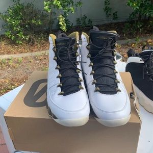 Air Jordan 9 “statue” size 13
